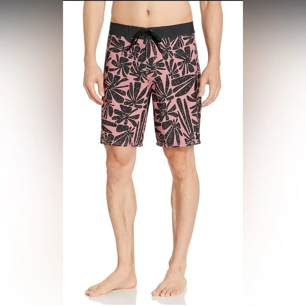 RVCA Men's Va Trunk pink/black size 31.